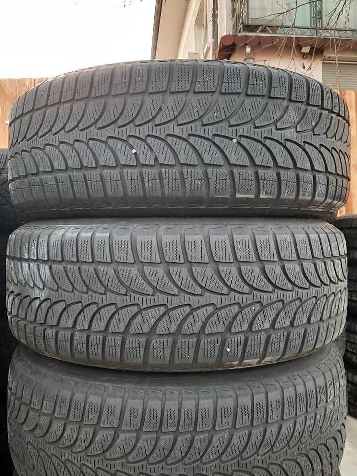 4 Броя 235/60/18 Bridgestone 2x6,2mm 2x5,5mm