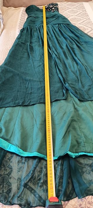 Rochiță lunga , superbă ,verde închis ,tip sirena , măsura XS/S măsura