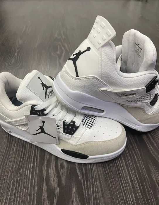 Jordan 4 White  l Multe marimi si modele