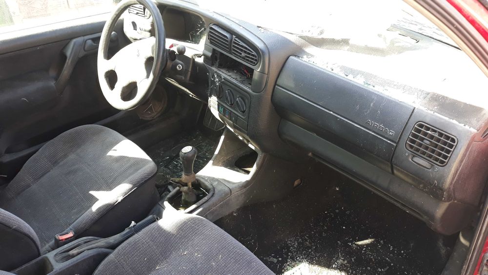 Фолцваген  венто  1.9 тд