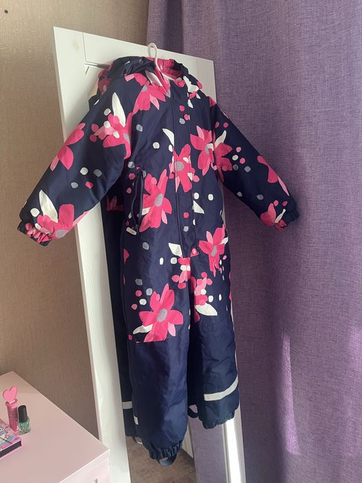 Продам детский комбинезон для девочки. Рост 116.