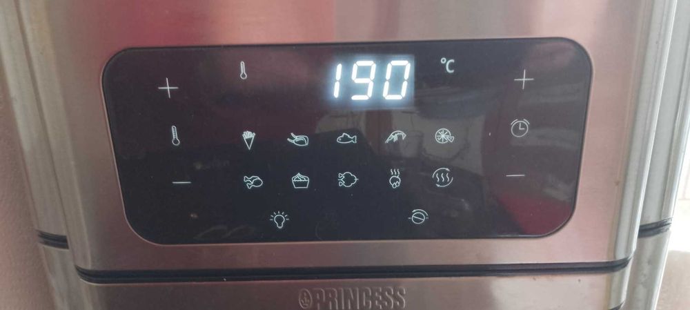 Фурна с горещ въздух Princess, Air Fryer, обем 10 литра