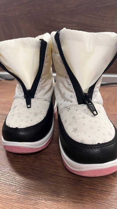 Детски зимни ботуши LC Waikiki – 2 чифта в комплект! Добро състояние