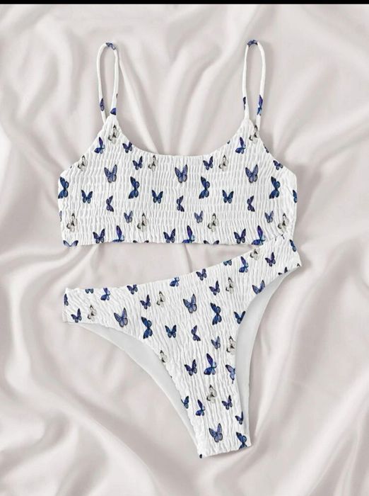 Costume  de  baie