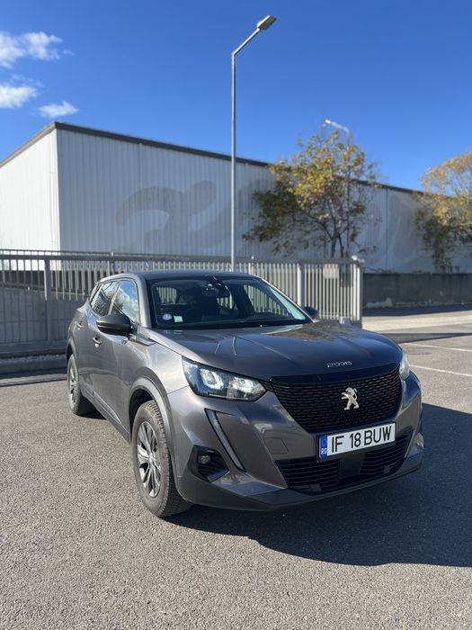 Vand Peugeot 2008 , 1.2 benzina, 2021