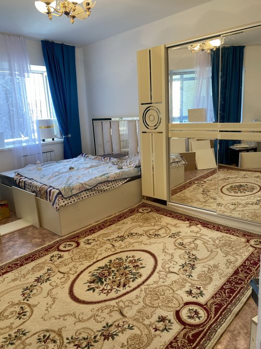 Продам спальный гарнитур польностью почти новый за 270тысяч