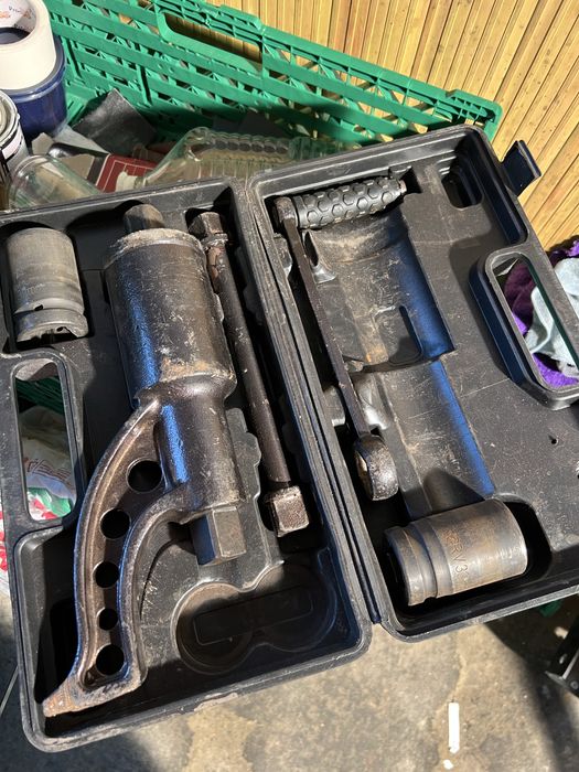 Cheie de roti cu reductor pentru camioane si utilaje