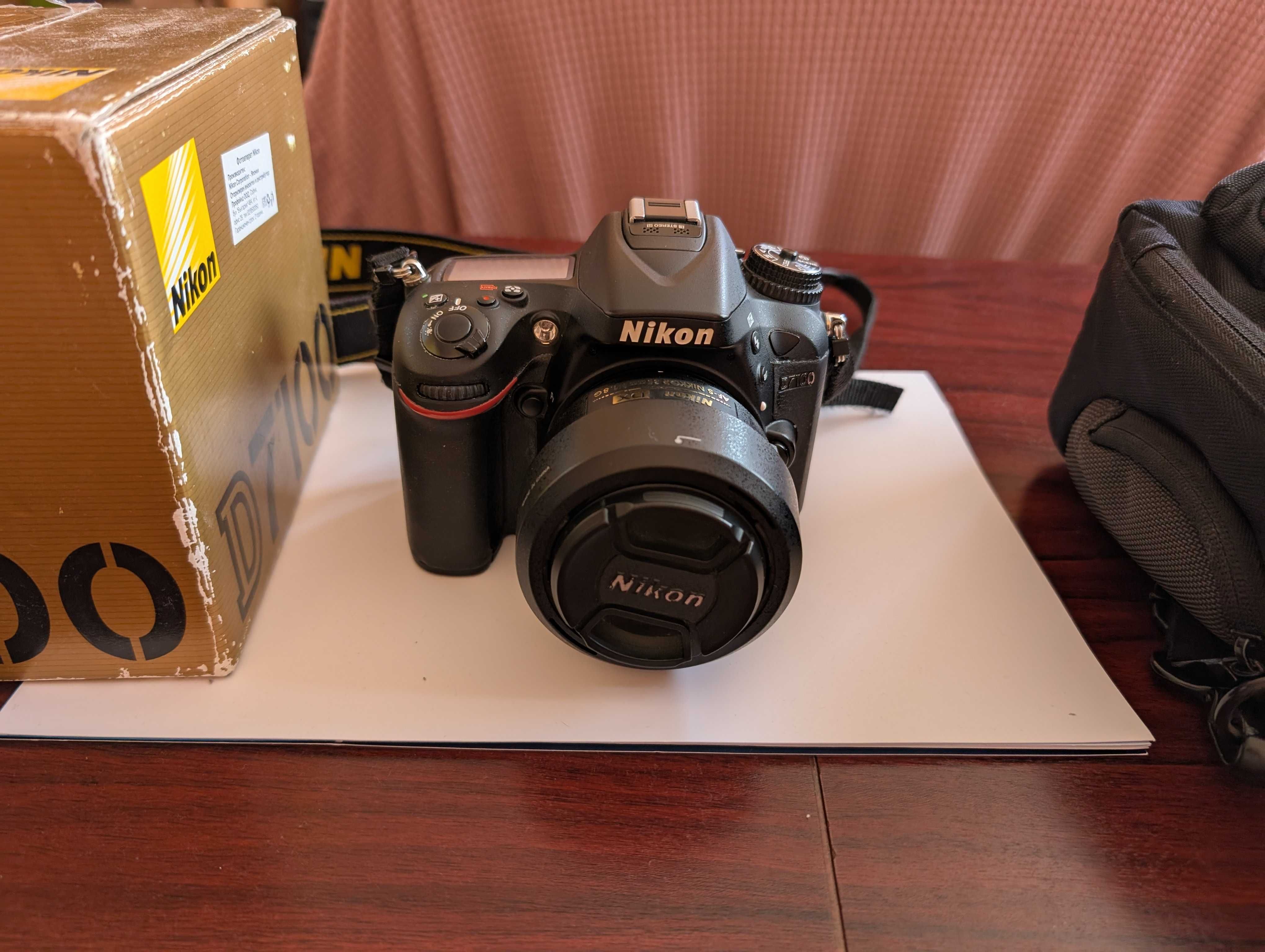 Nikon D7100 с обектив Nikkor 35 1.8g
