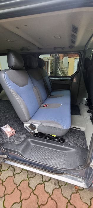 Renault Trafic II 8+1 locuri extra long !!
