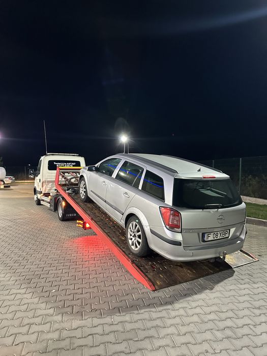 Platforma auto/Tractari auto 24/7 regim de urgenta dube utilaje rapid