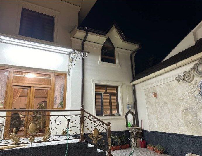 Продается квартира алмазарском район 1.75 сотки