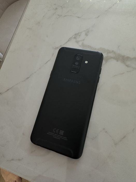 Продам телефон Самсунг А6+