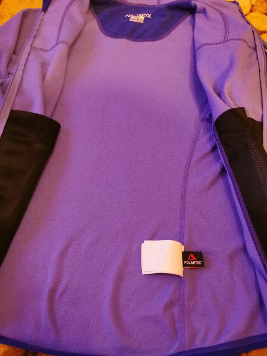 Fleece  Dama Arcteryx salewa patagonia salomon La Sportiva marmot