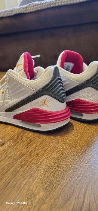 Jordan Max Aura 5