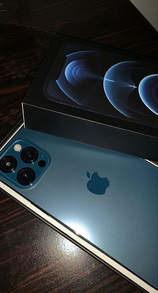 Iphone 12 pro blue