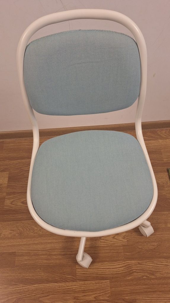 Vând scaun Orfjall -Ikea-SH