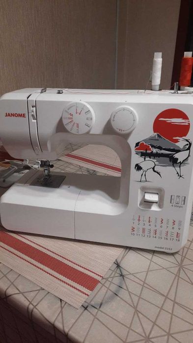 Швейная машинка Janome 2252