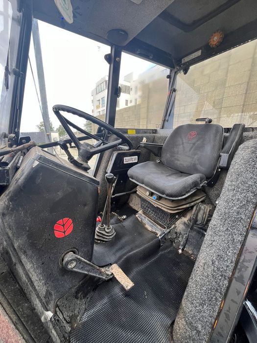 Vând tractor Fiat 580