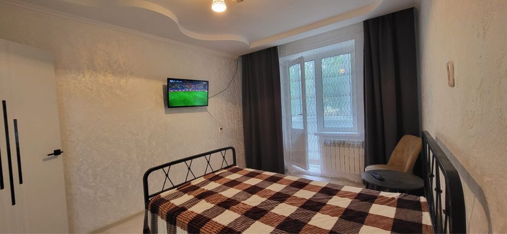 Сдается 1 ком кв посуточно