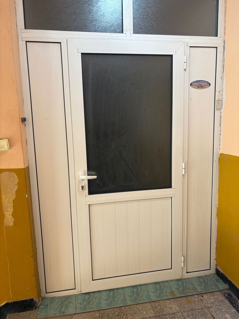 Дава се под наем Едностаен апартамент в Видин, Акджамия - 46 кв.м за 178.5 € - Снимка #17