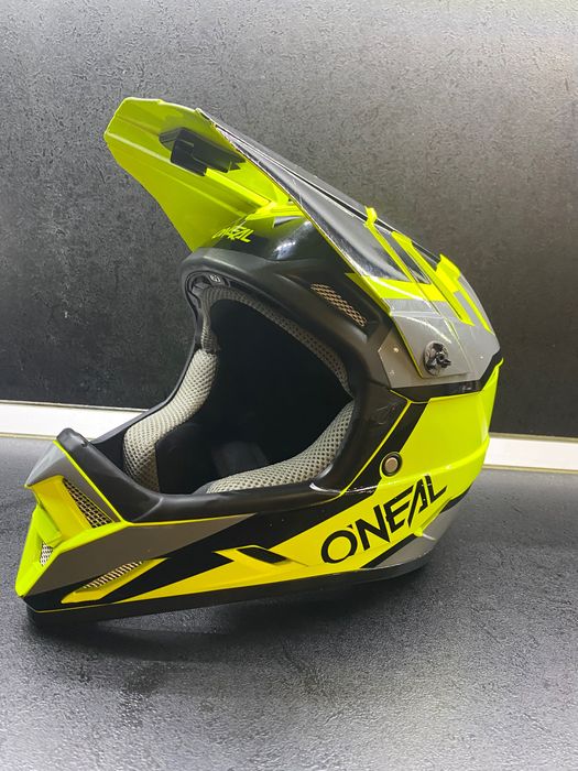 Каска O’NEAL 53-54см