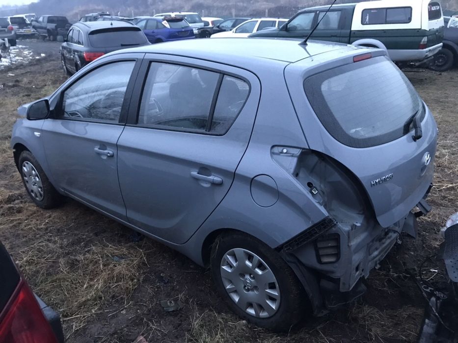 НА ЧАСТИ! Hyundai i20 1.2 i 86 кс. G4LA Хюндай и20 Климатик 2014 г.