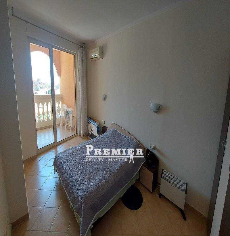 Продава се Тристаен апартамент в к.к. Елените - 98 кв.м за 391 €/кв.м - Снимка #1