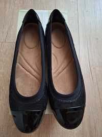 Пантофки/балеринки обувки Clarks 36