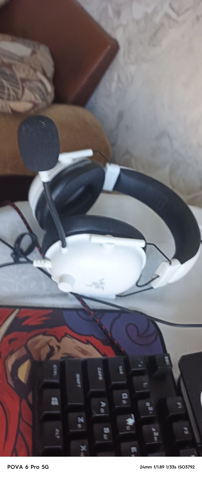 Продаю наушники Razer