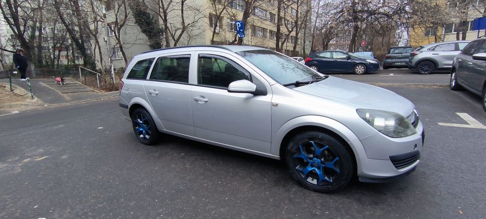 Opel astra h 1.7 CTDI, 110 cc