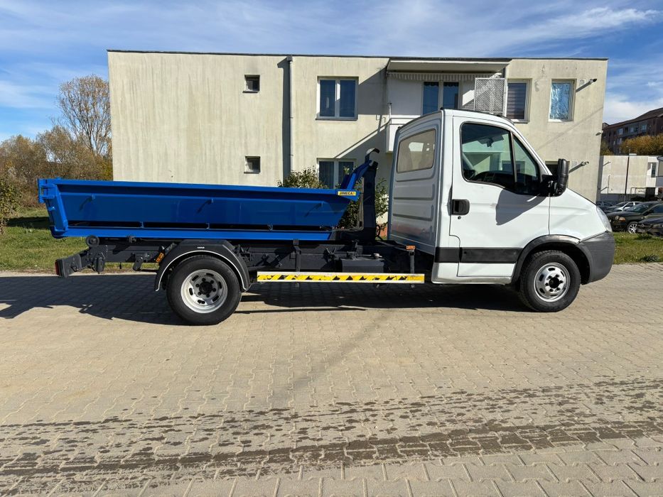Vând Iveco Abrollkipper basculabil 2010