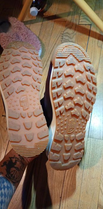 Дамски зимни обувки the north face 39 номер лилави