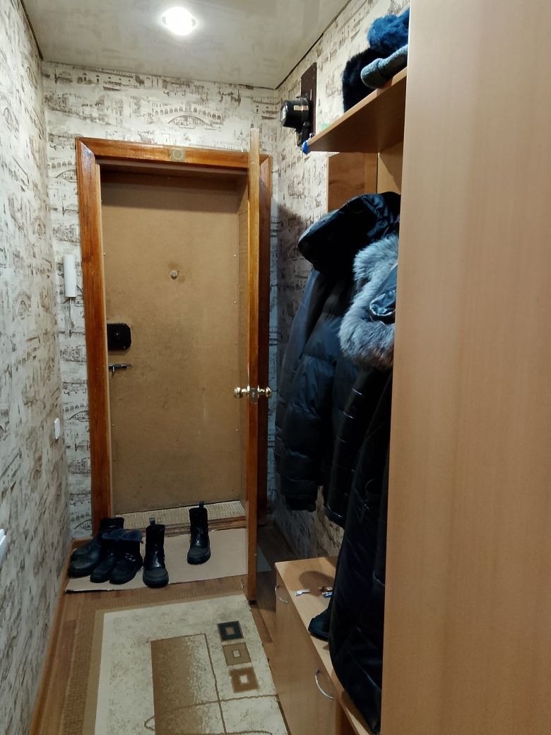 Продам двух комн квартиру