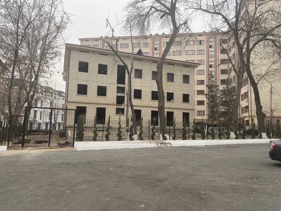 4 уровня  под КЛИНИКУ, Гостиницу / 10 соток