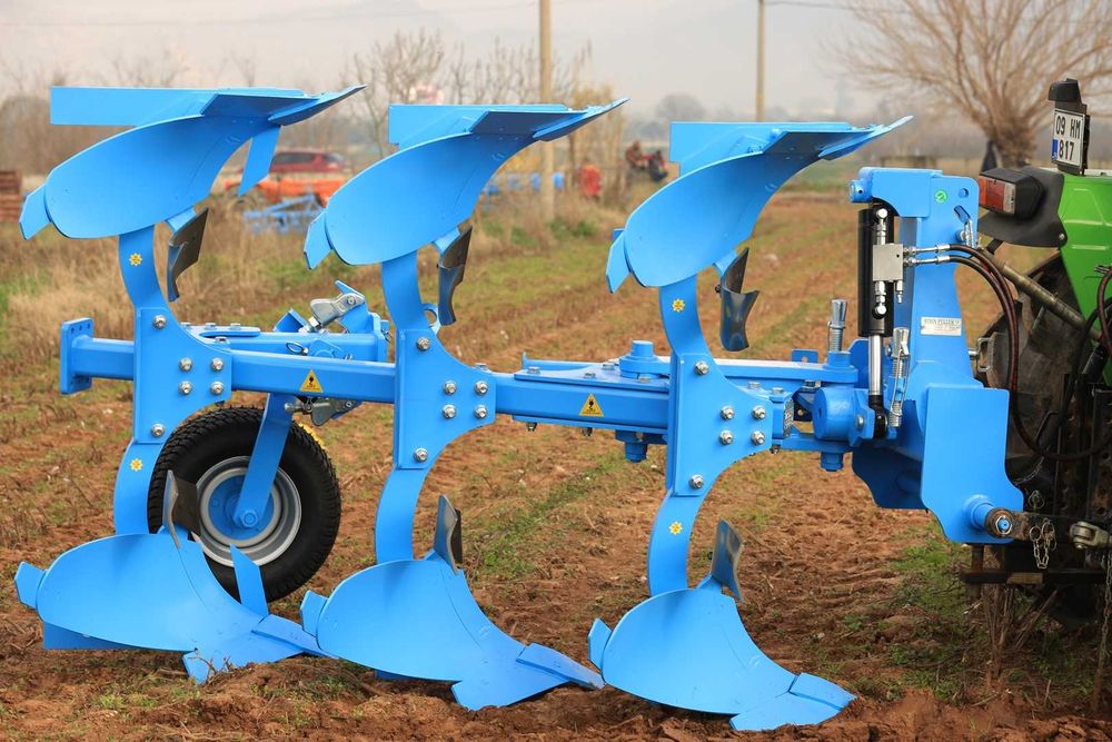 Оборотный плуг 3-х корпусный 16 дюймовый (Турция)