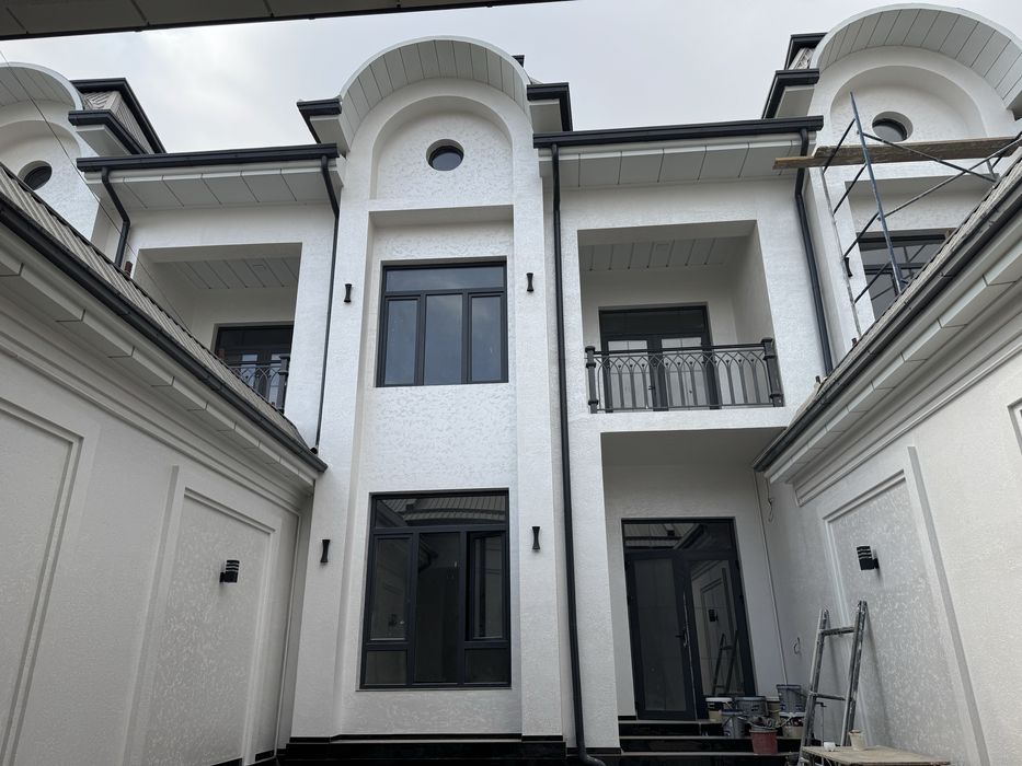 8-мактаб масжид кўчада янги сифатли замонавий уйлар 100% битган.