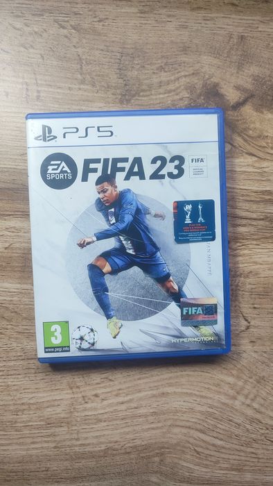 Срочно продам фифа23 на пс5