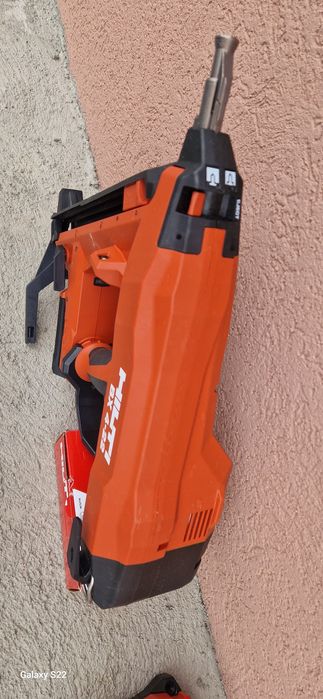 Hilti pistol de cuie pe acumulator