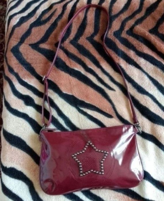 Geanta carpisa noua dama