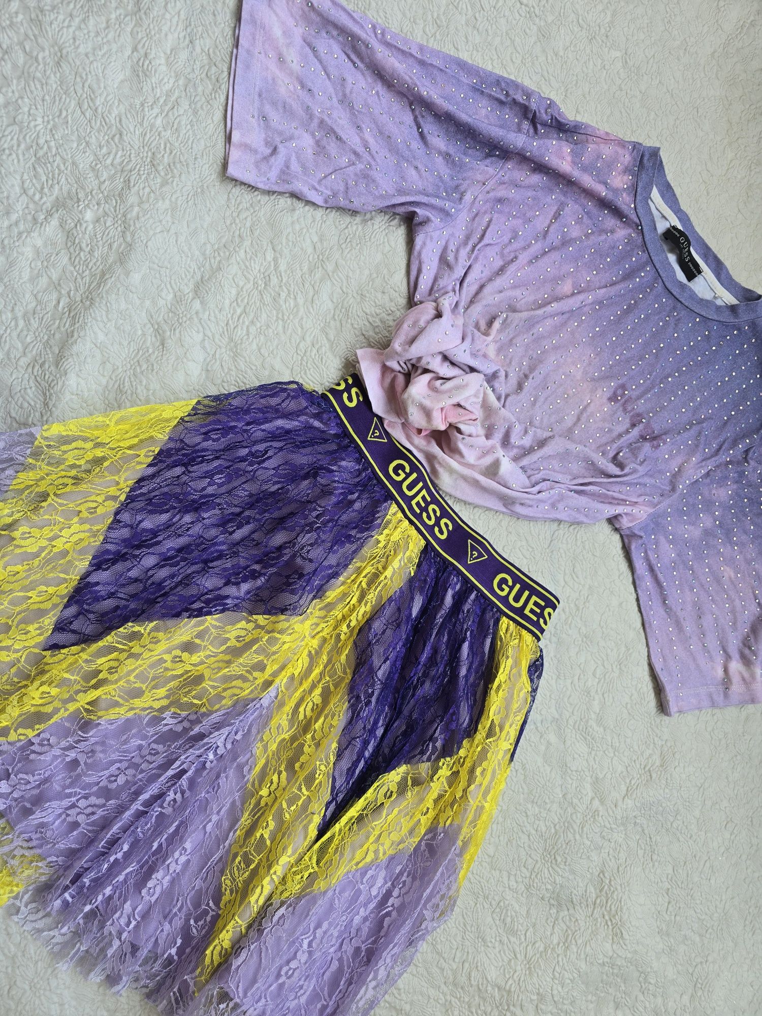 Комплект с пола Guess
