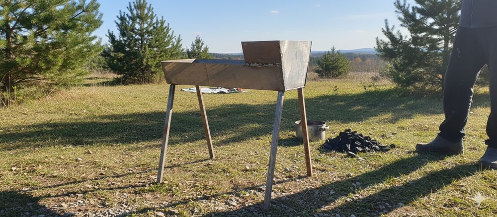 Сварной мангал из толстого металла