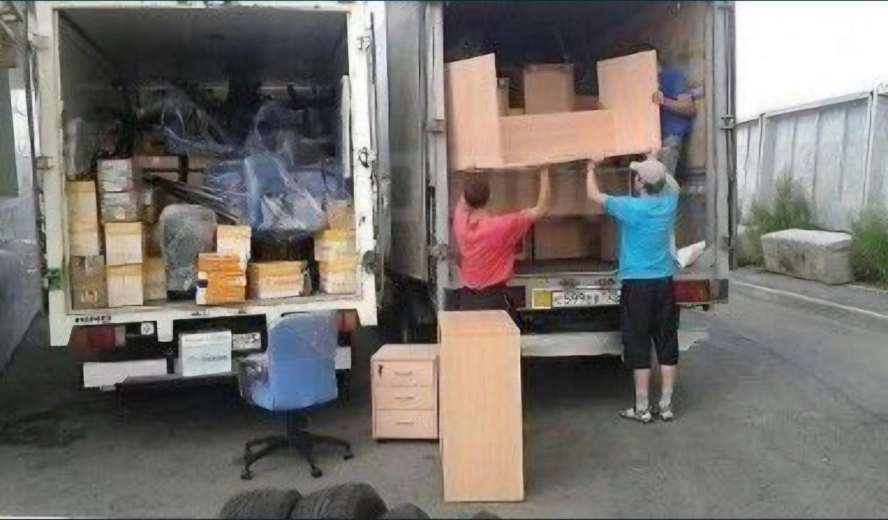 Грузчики по вызову аккуратные грузчики офис квартиры дача переезды меб