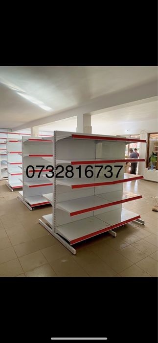 Rafturi pentru magazin