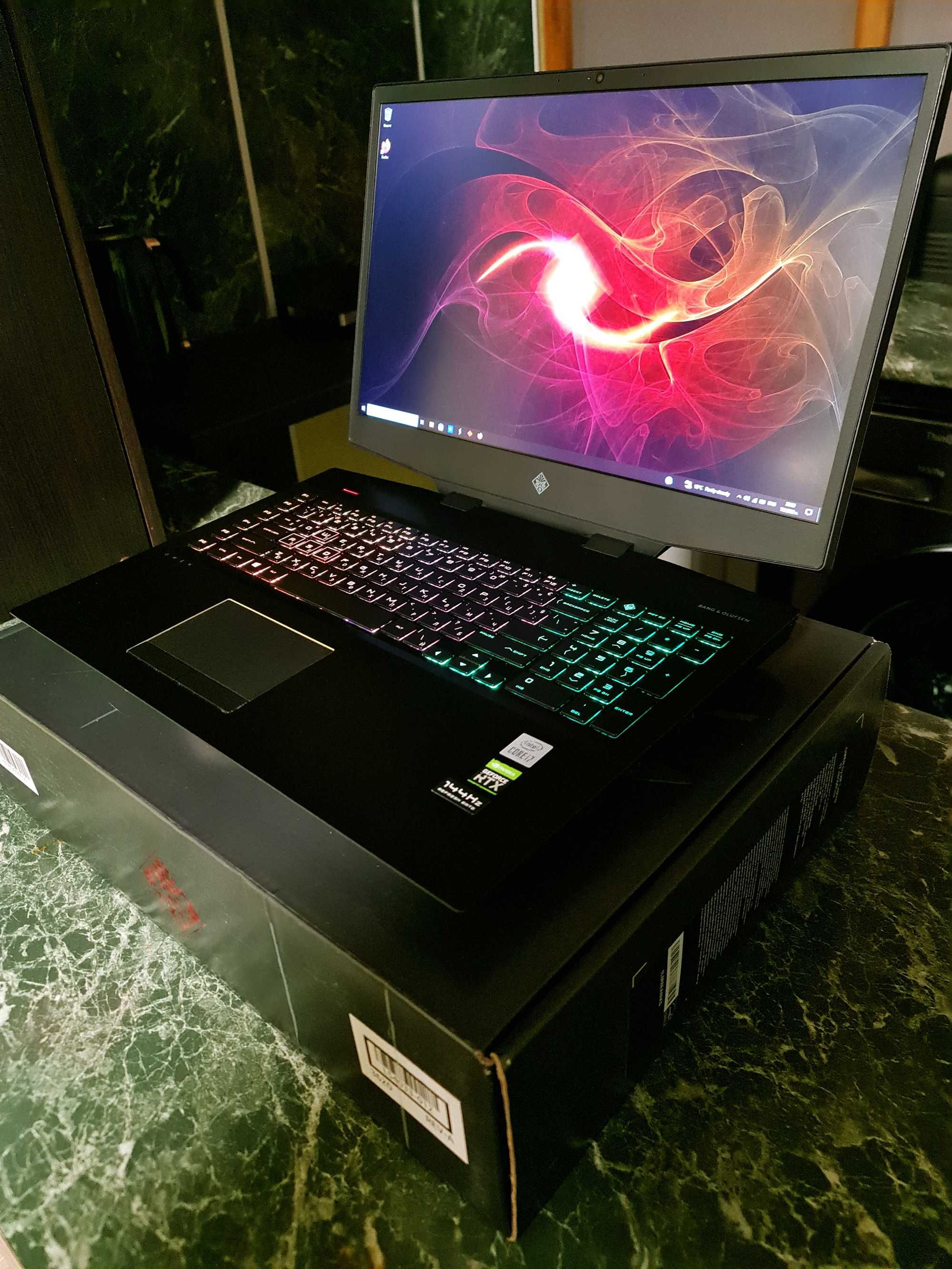 HP OMEN 17 ( 17-CB1001NU ) RTX 2080 SUPER, 32GB RAM, i7-10750H 5 GHz