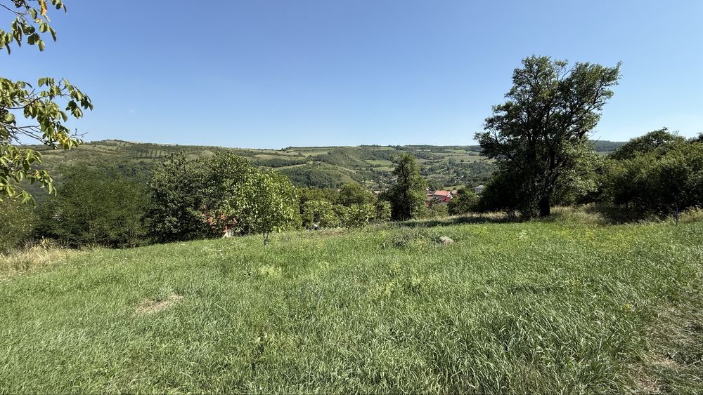 Teren intravilan Caianu 1400 mp panorama deosebita