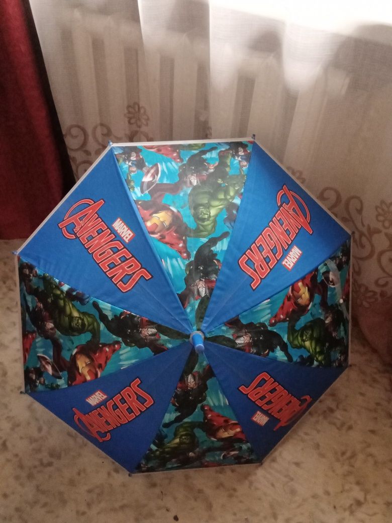 Зонт детский. Не маленький.