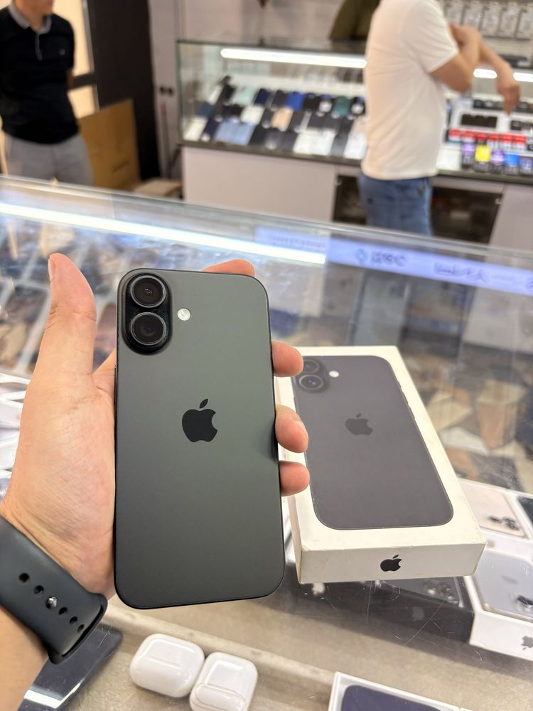 iPhone 16  128 gb yengide