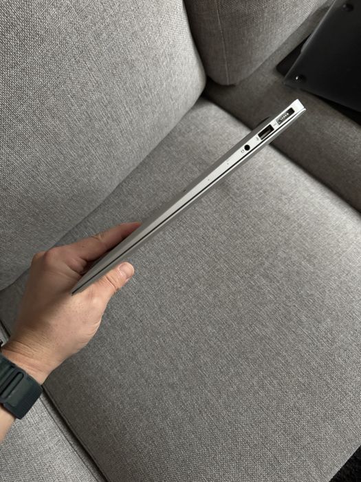 Apple MacBook Air a1466 Не Работи!