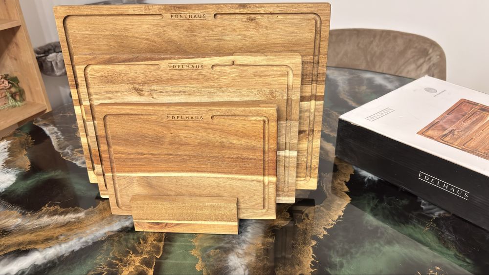 Ticatoare din lemn ,edelhaus