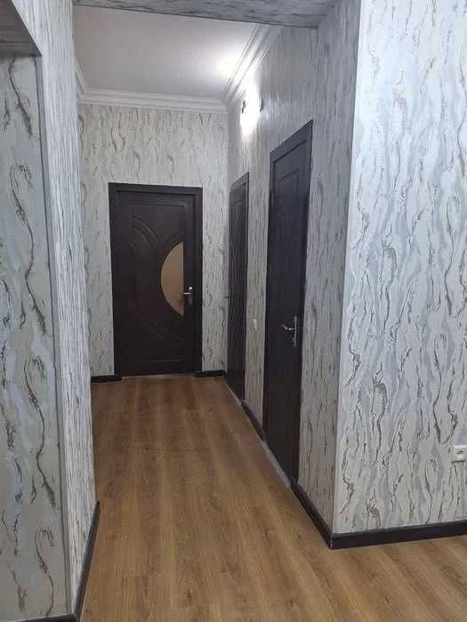 Новостройка , 2/7/7, 62м2 
Ориентир: Махтумкули, 5 мин от центра !!